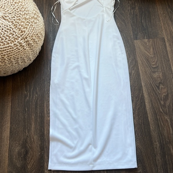 Dynamite White Dress - Picture 4 of 4